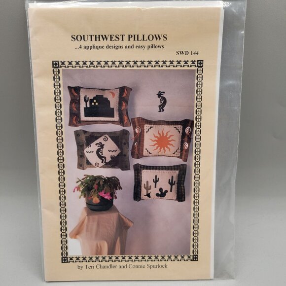 Southwest Pillows Applique Design Pattern By Teri Chandler and Connie Spurlock - Picture 1 of 3